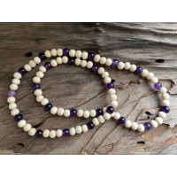 Amethyst Necklace - Natural wood and Amethyst 